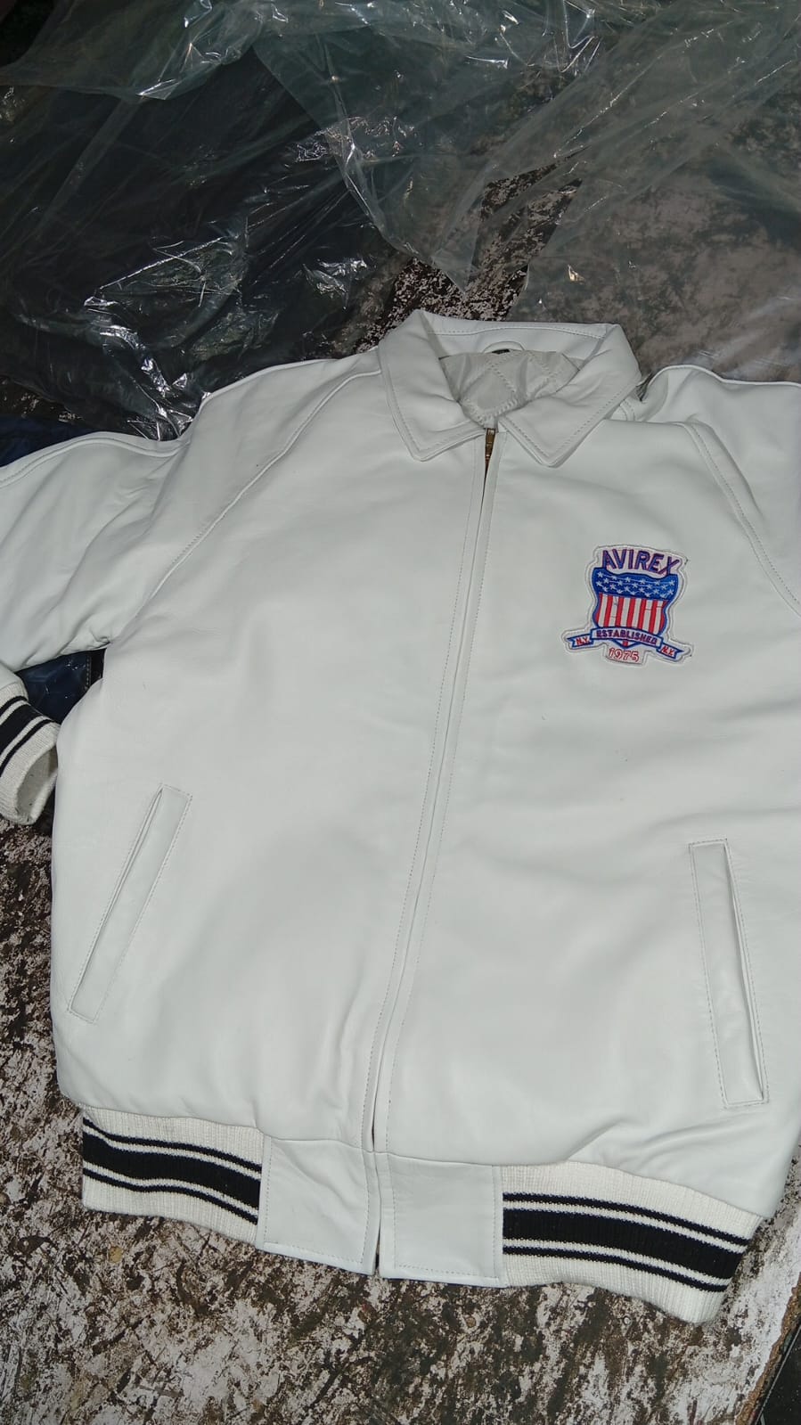 MENS WHITE ICON JACKET